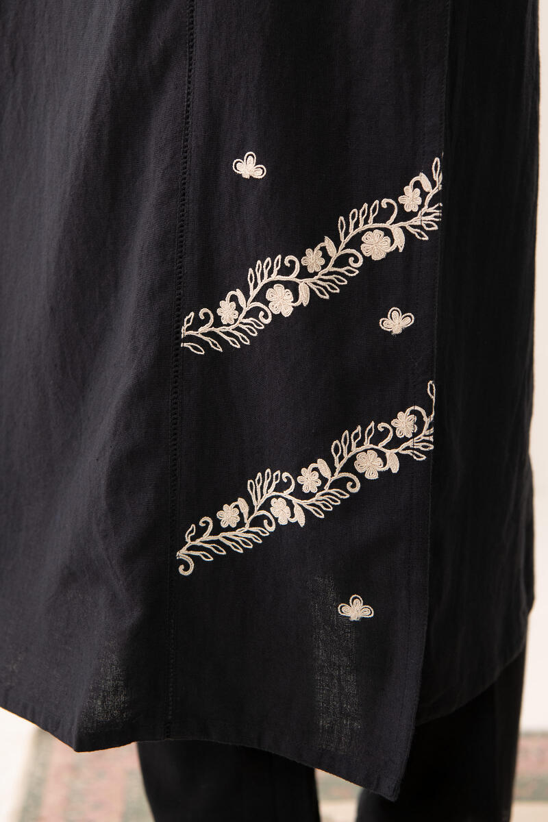 Black Handcrafted Straight Cotton Kurta