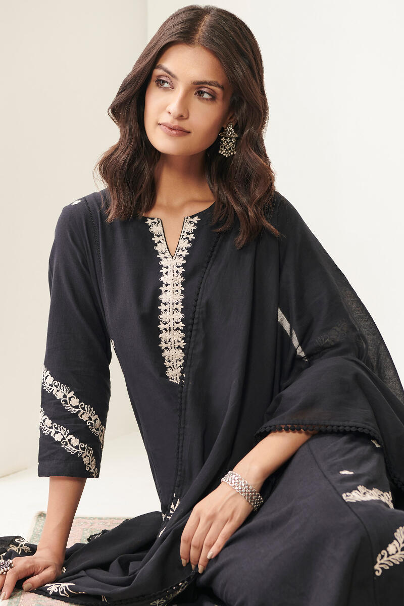 Black Handcrafted Straight Cotton Kurta