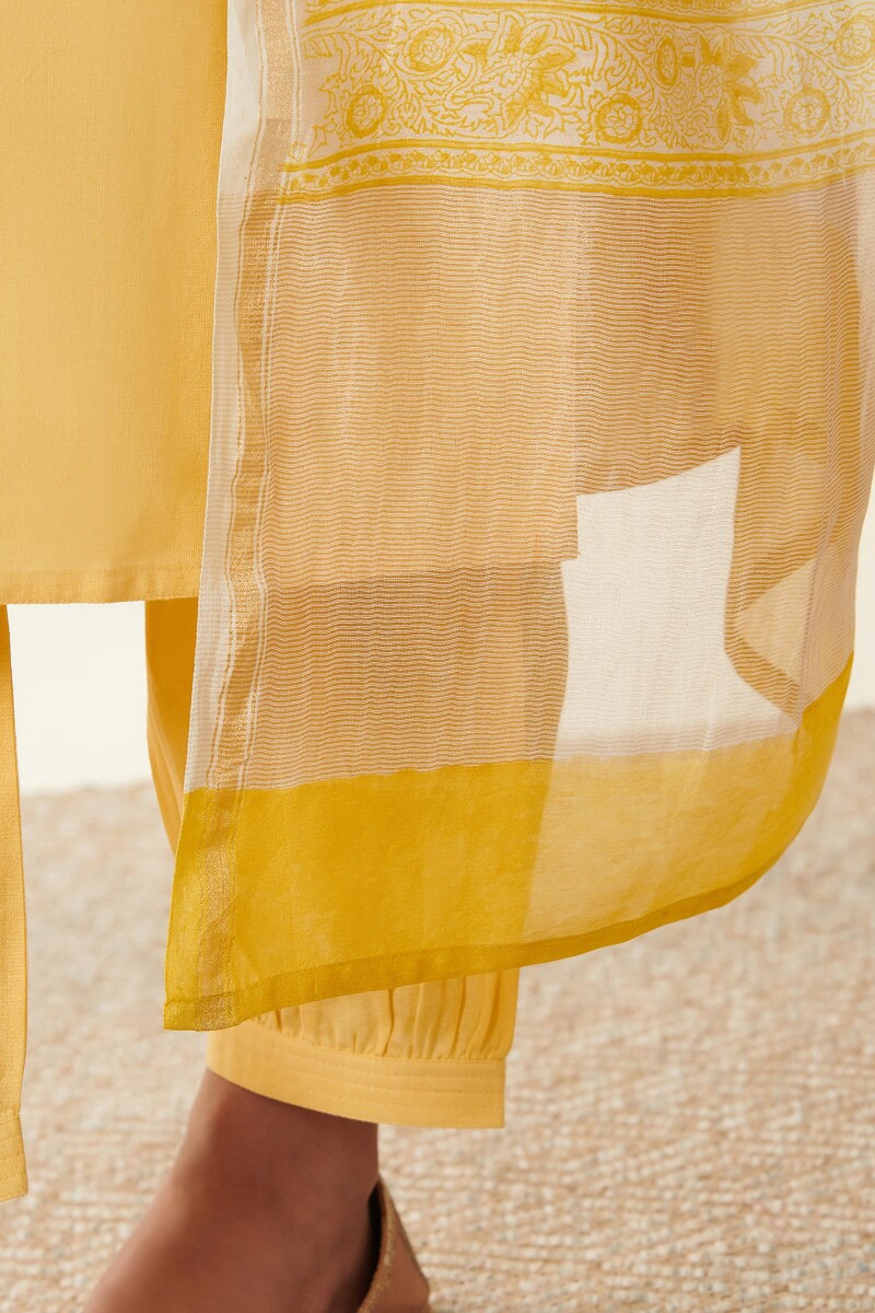 Off-White Hand Block Printed Chanderi Dupatta