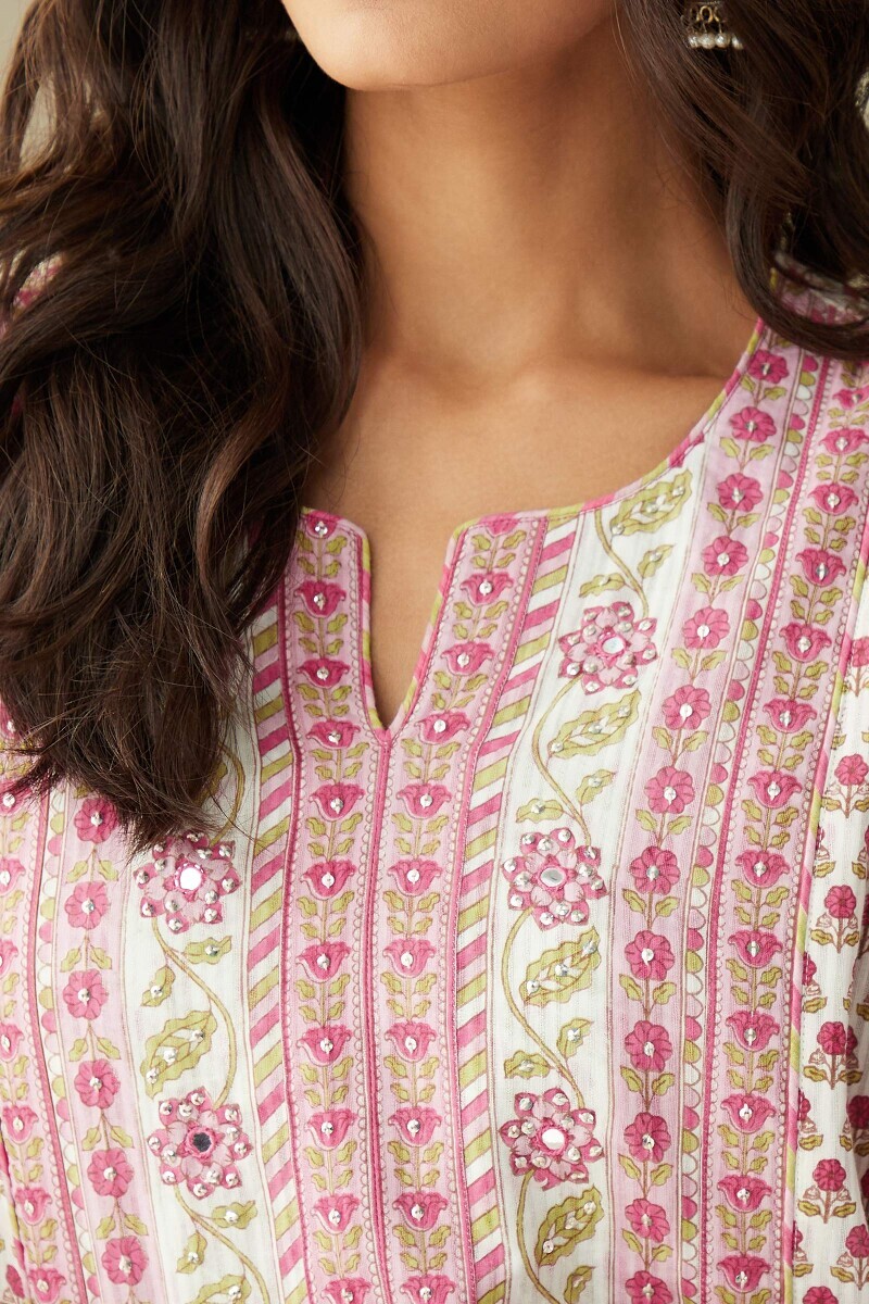 Pink Hand Printed Straight Cotton Dobby Kurta