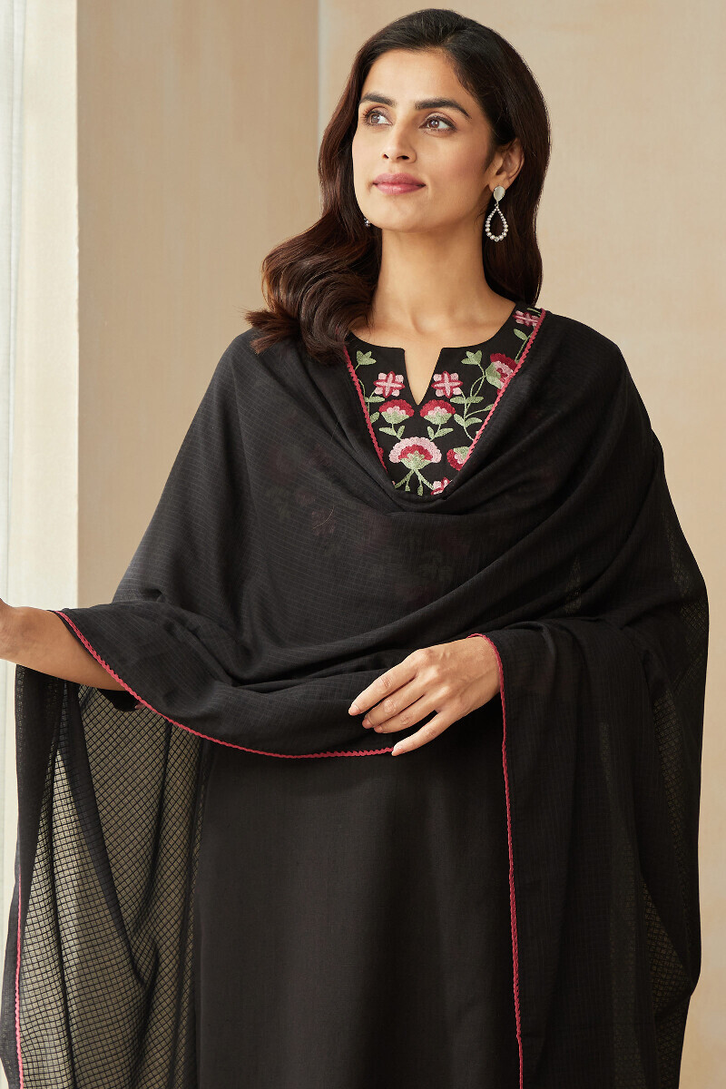 Black Handcrafted Straight Cotton Flax Kurta