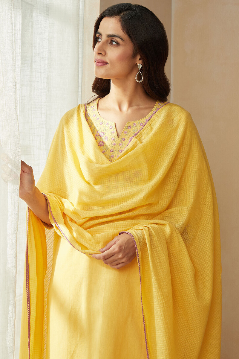 Yellow Handcrafted Straight Cotton Flax Kurta