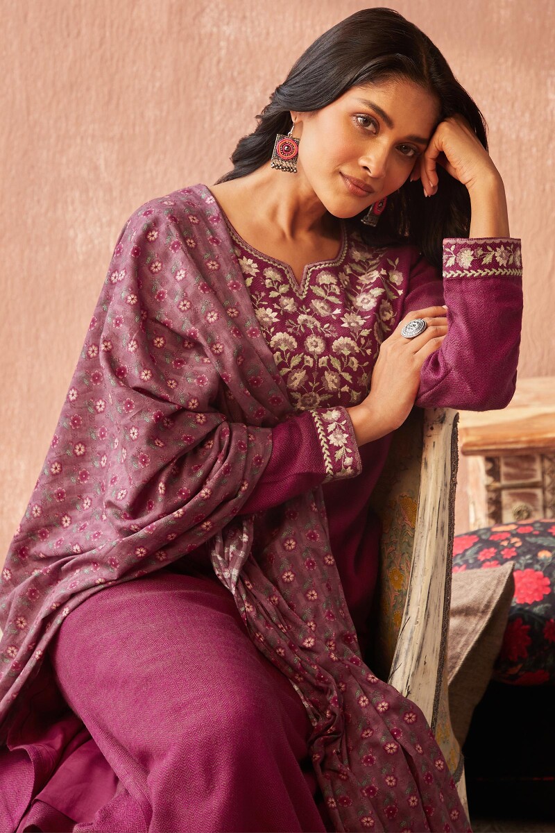 Pink Handcrafted Straight Faux Wool Kurta