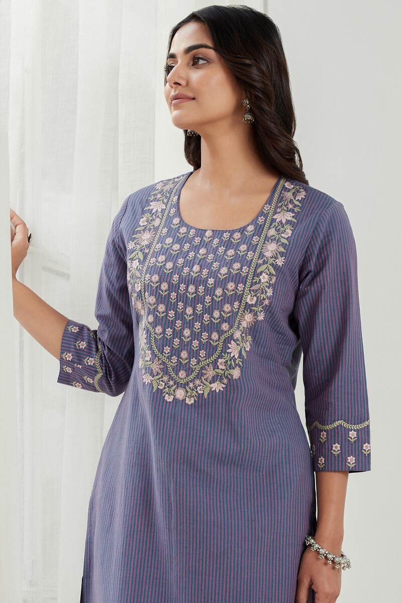 Purple Handcrafted Straight Handloom Kurta