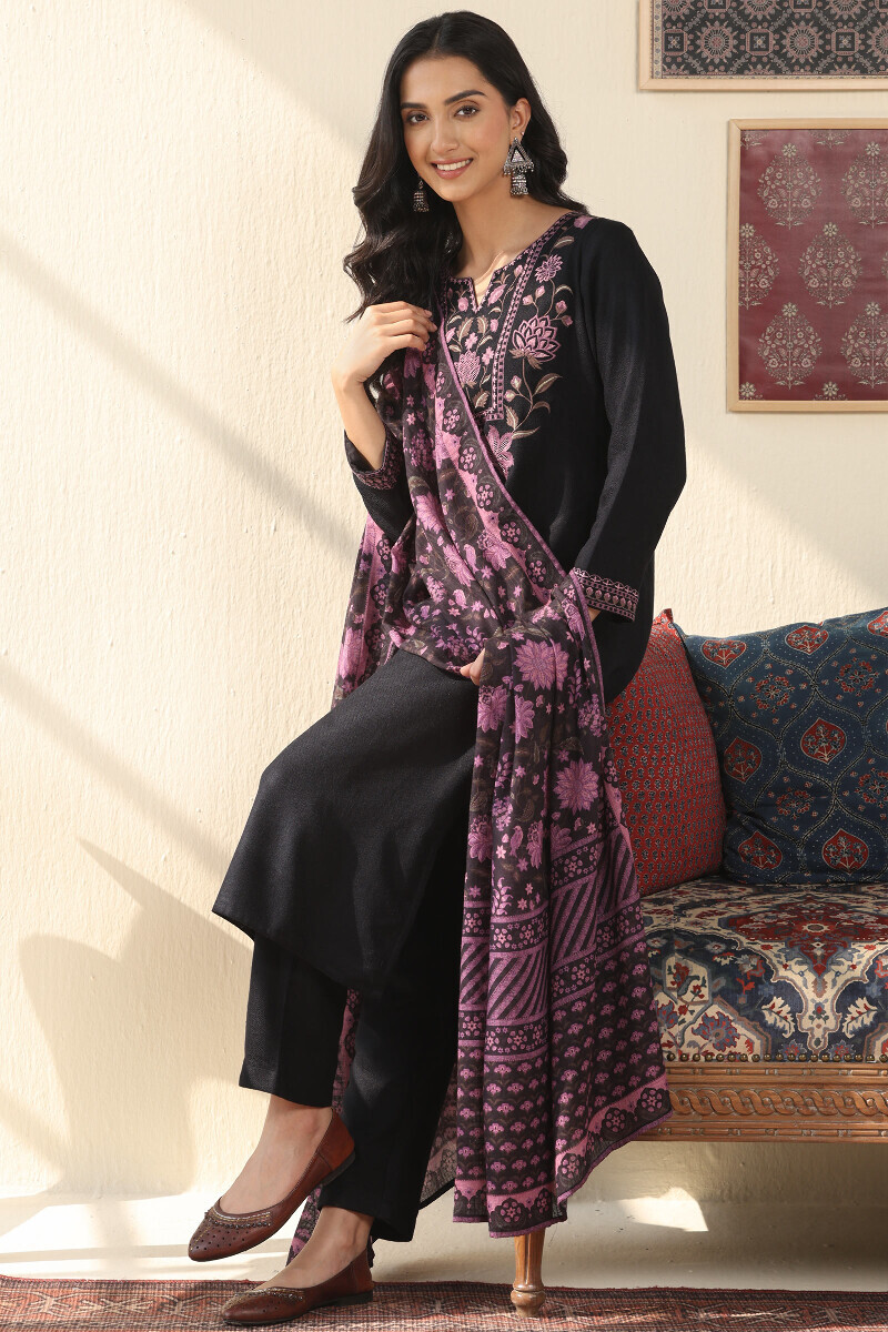 Black Handcrafted Straight Faux Wool Kurta