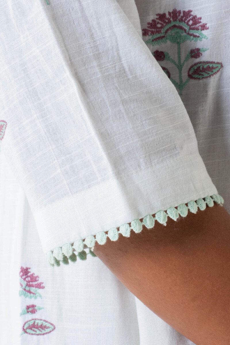 White Handcrafted Straight Cotton Kurta