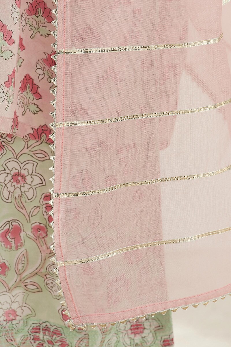 Pink Handcrafted Cotton Silk Dupatta 
