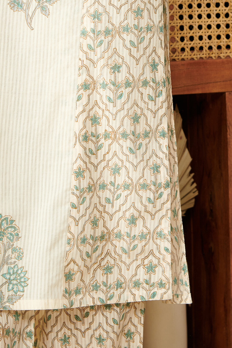 Off-White Block Printed Straight Line Dobby Kurta
