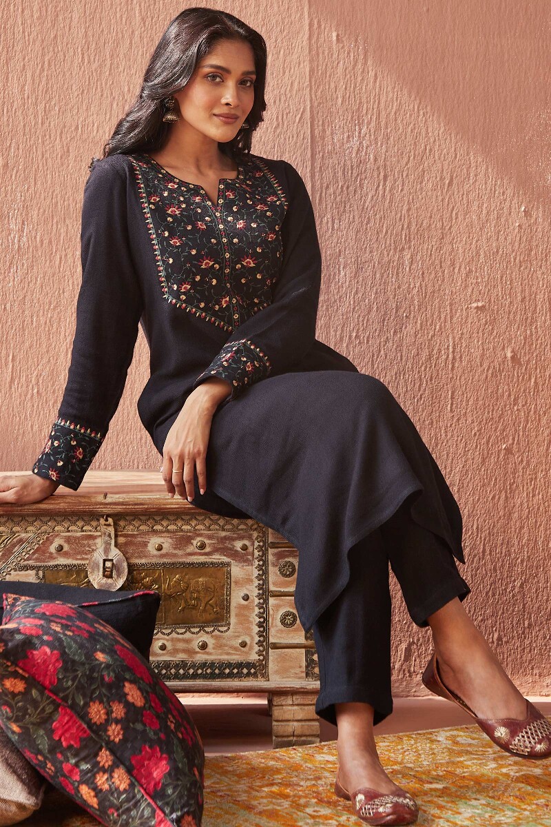 Black Handcrafted Straight Faux Wool Kurta