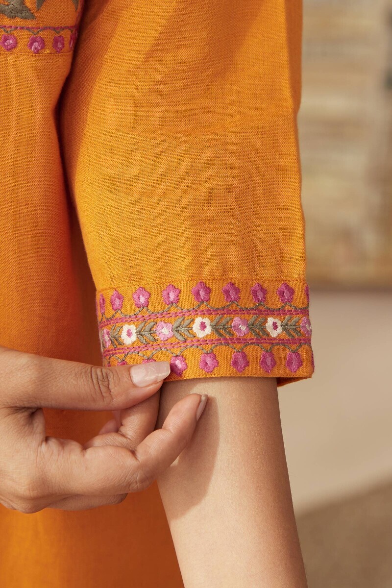 Mustard Handcrafted Straight Cotton Flax Kurta