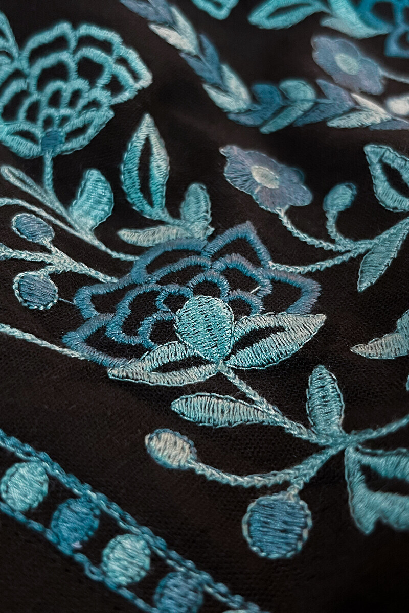 Black Handcrafted Straight Cotton Flax Kurta
