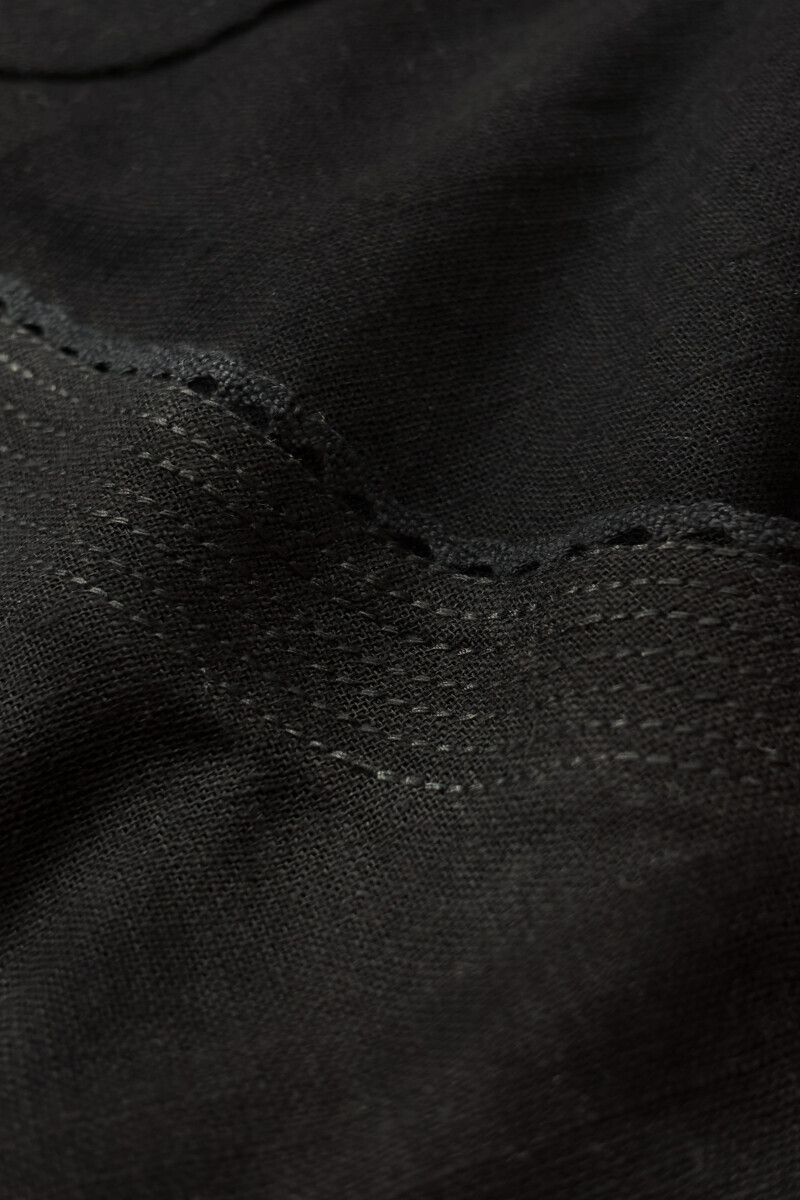 Black Handcrafted Straight Gauze Slub Kurta