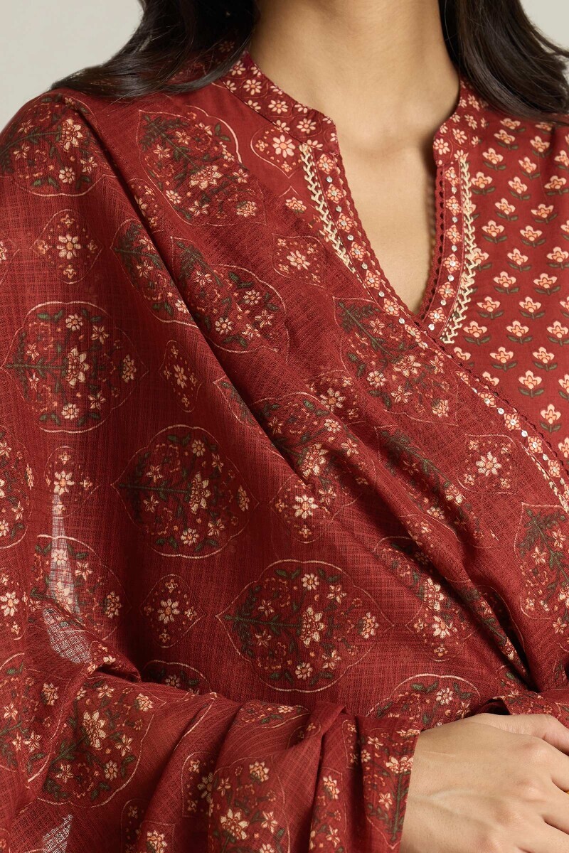 Maroon Hand Printed Kota Dupatta