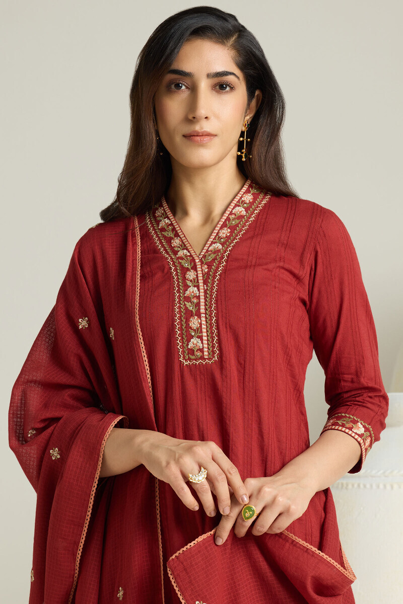 Maroon Handcrafted Kota Dupatta
