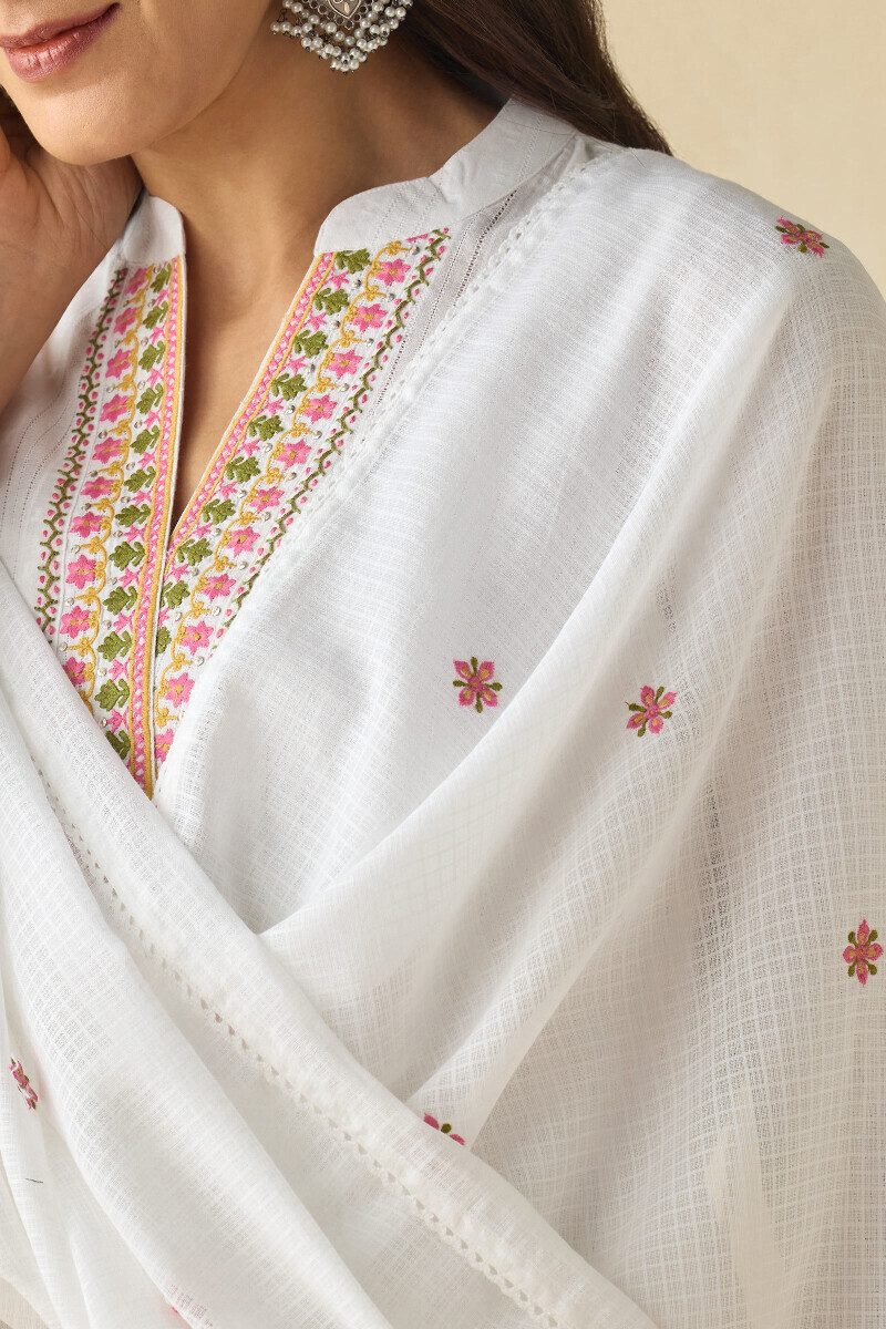 White Handcrafted Kota Dupatta