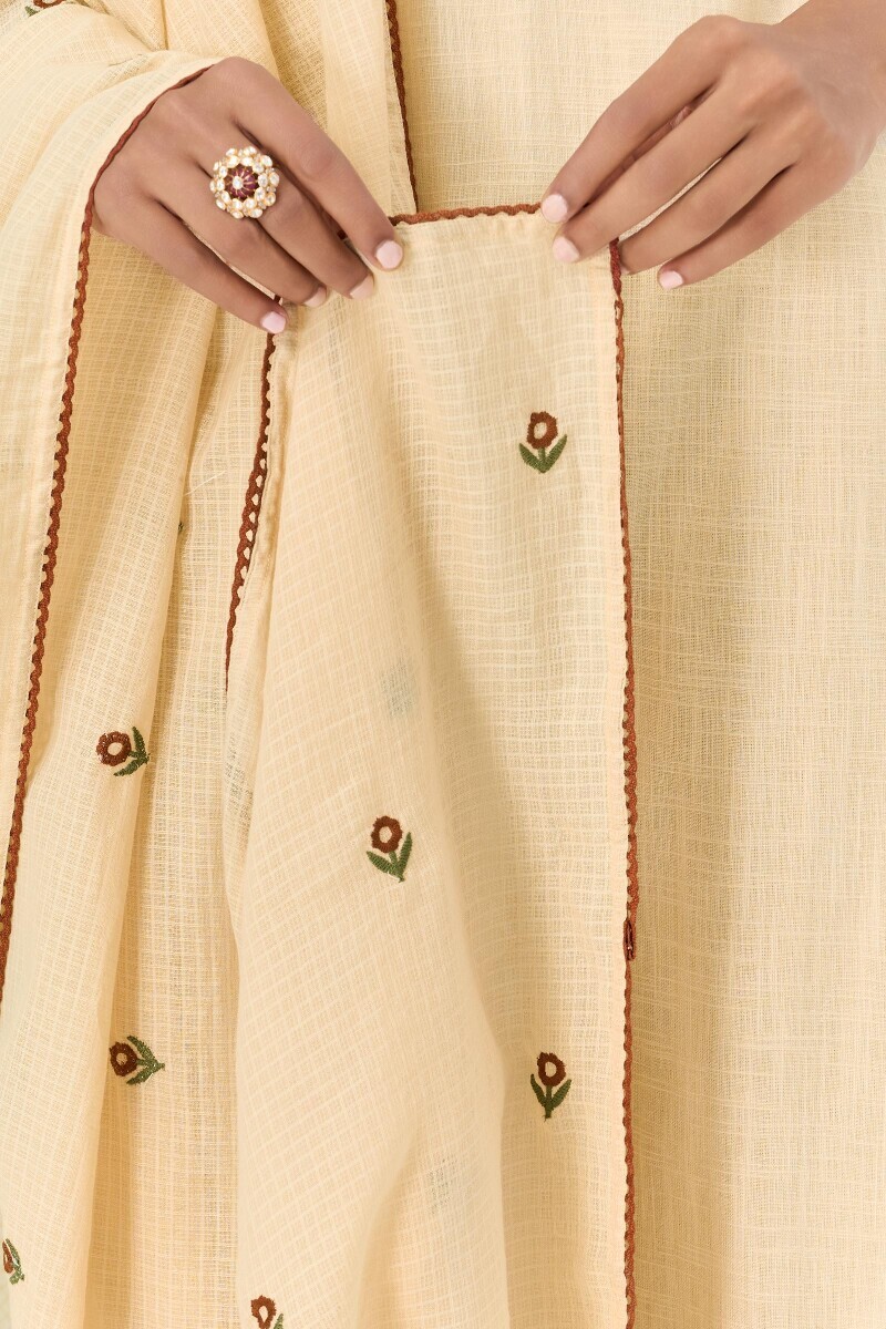 Beige Handcrafted Kota Dupatta