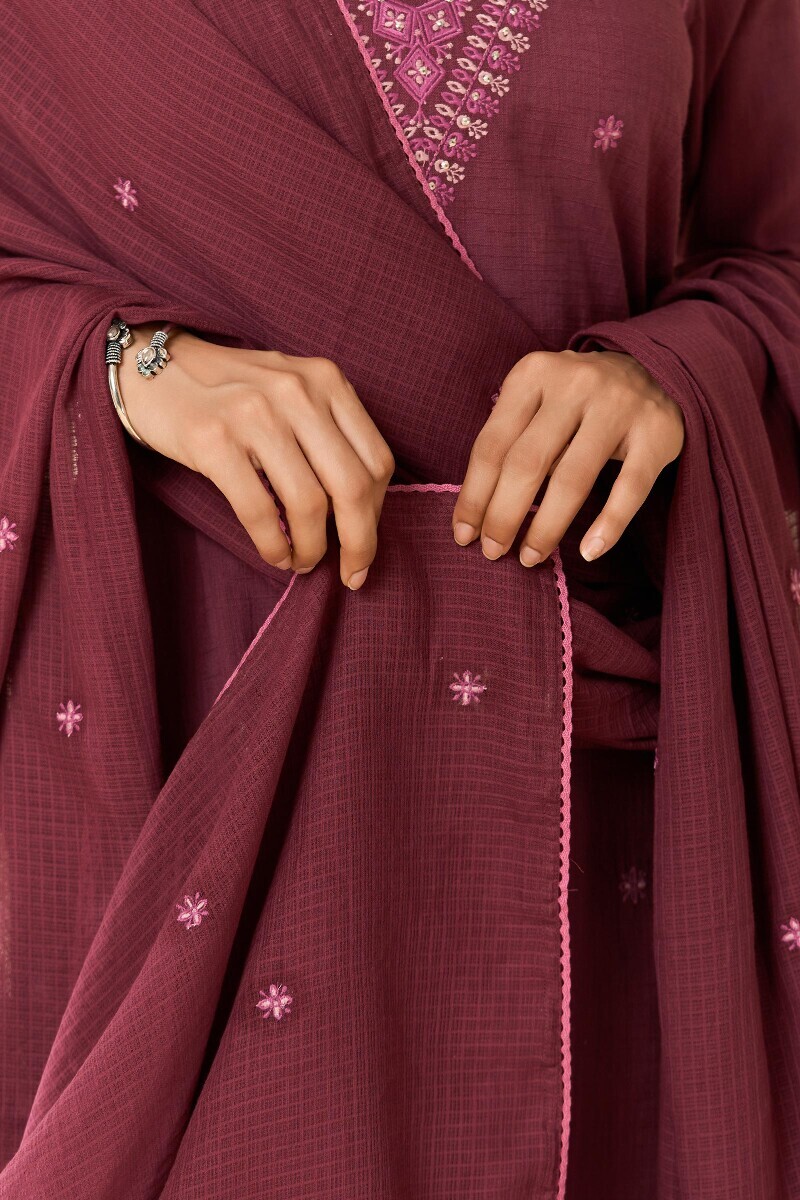 Plum Handcrafted Kota Dupatta