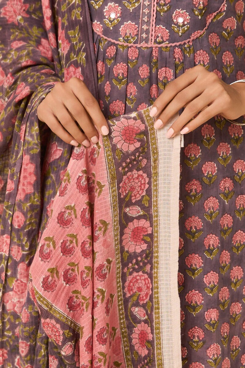 Mauve Hand Block Printed Kota Dupatta