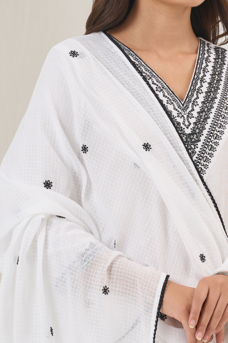 White Handcrafted Kota Dupatta