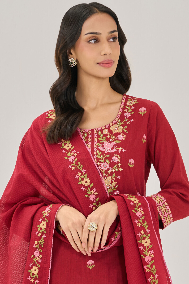 Red Handcrafted Kota Dupatta