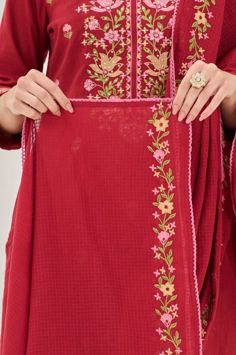 Red Handcrafted Kota Dupatta