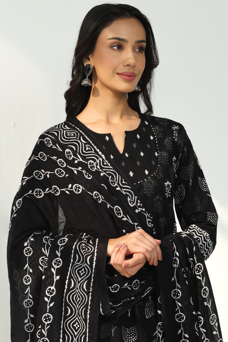 Black Hand Block Printed Cotton Mul Dupatta