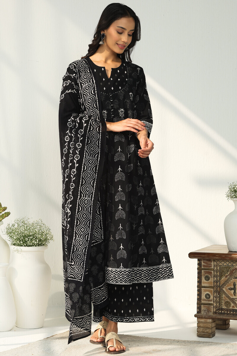 Black Hand Block Printed Cotton Mul Dupatta