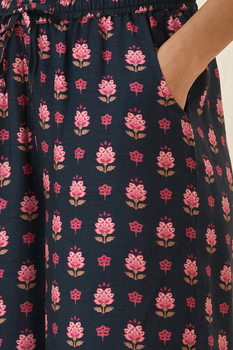Black Printed Dola Silk Farsi