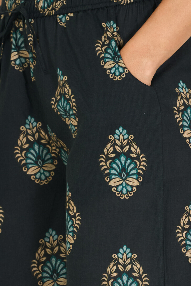 Black Printed Cotton Dobby Farsi