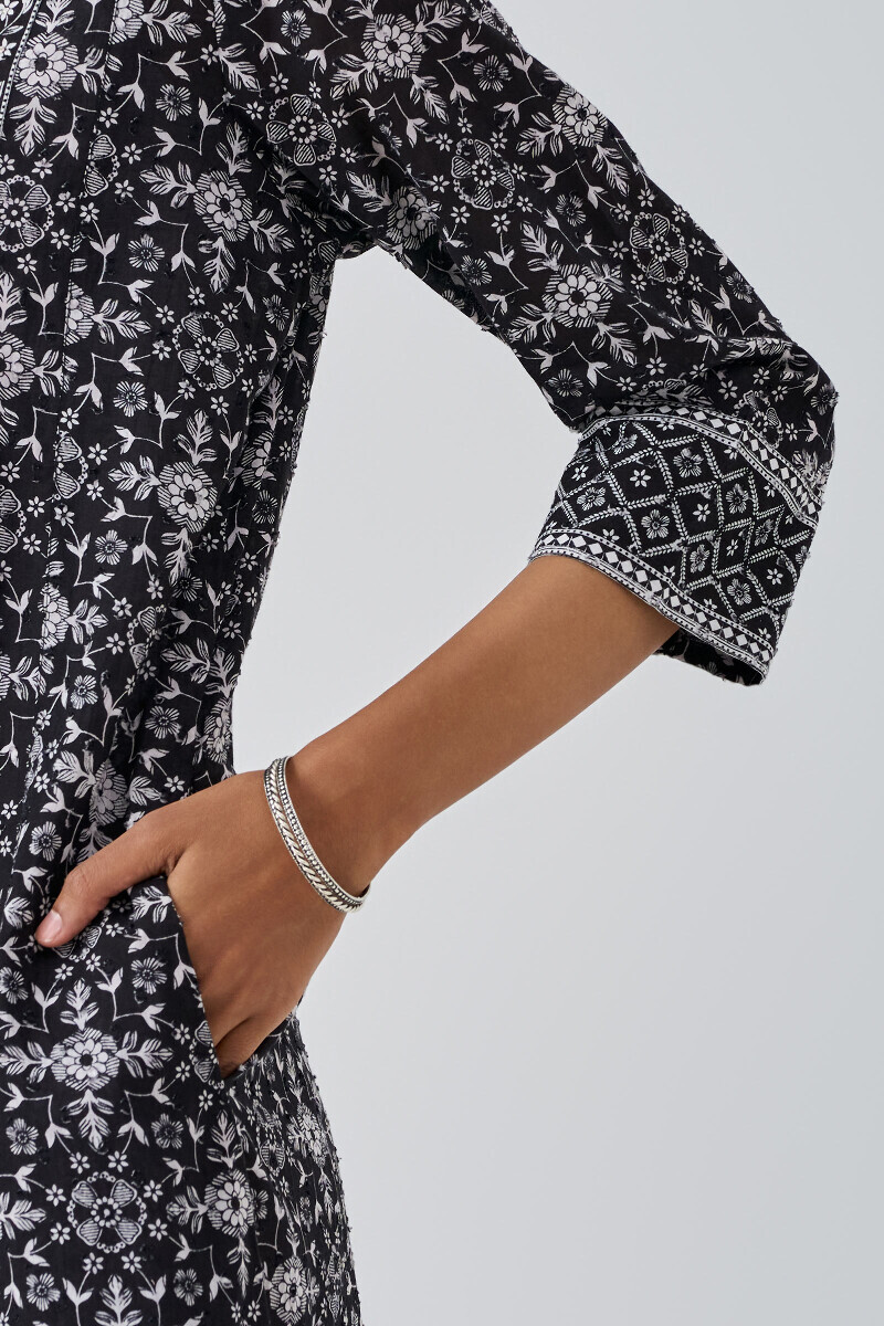 Black Hand Printed Cotton Dobby Kaftan
