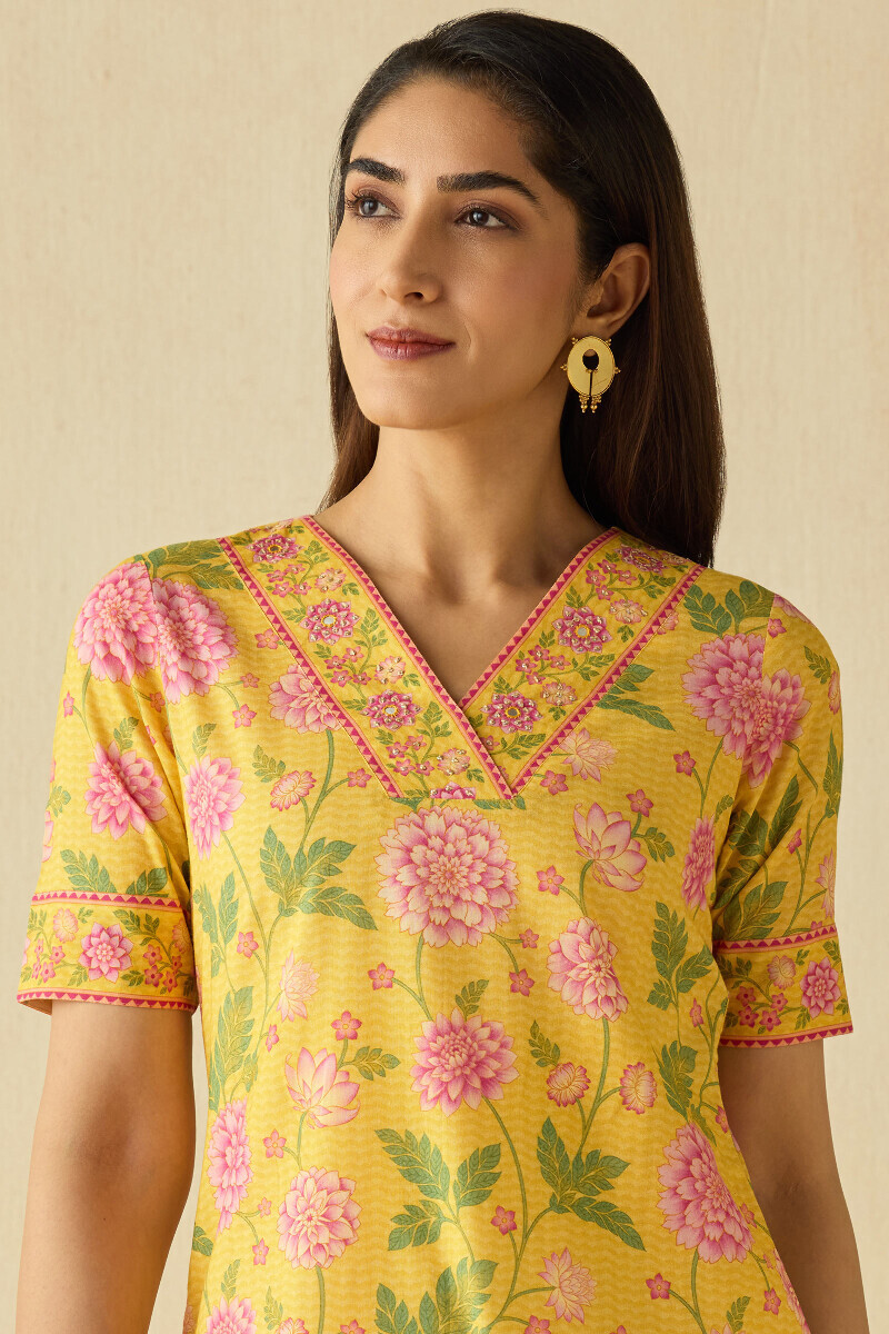Yellow Printed Straight Cotton Kurta