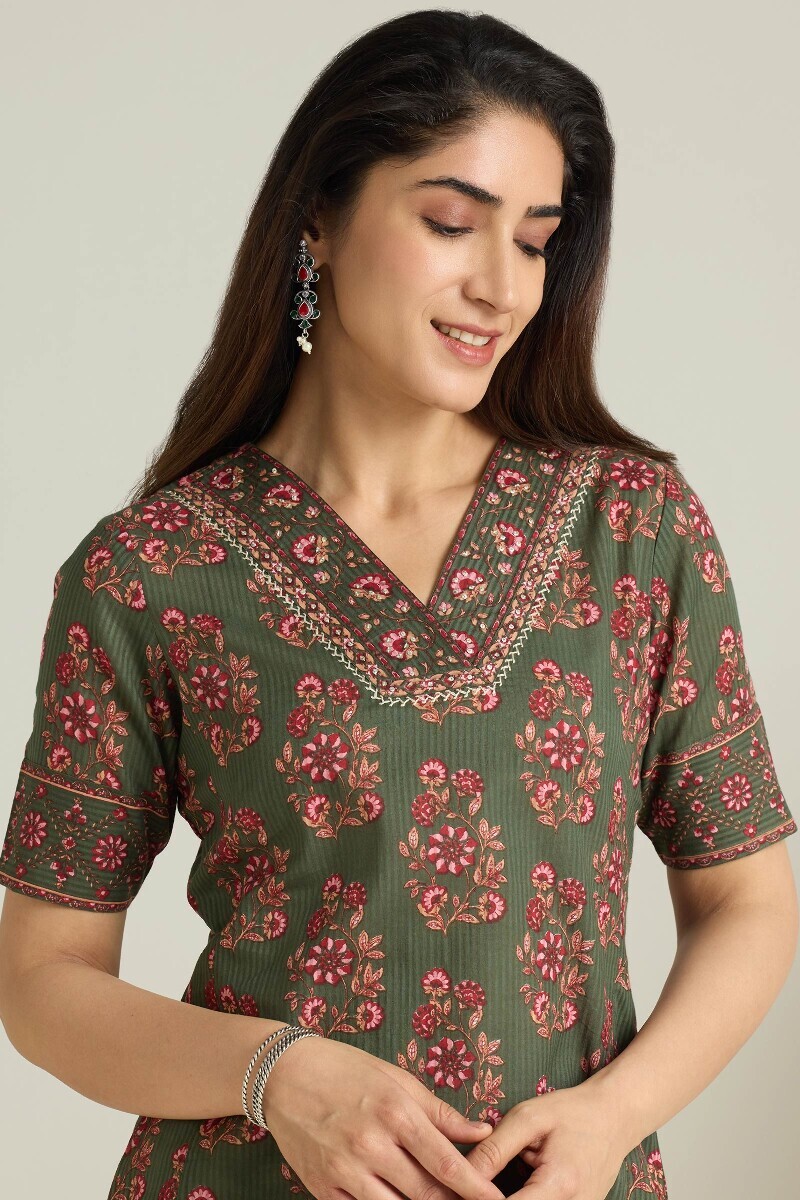 Green Hand Printed Straight Cotton Dobby Kurta