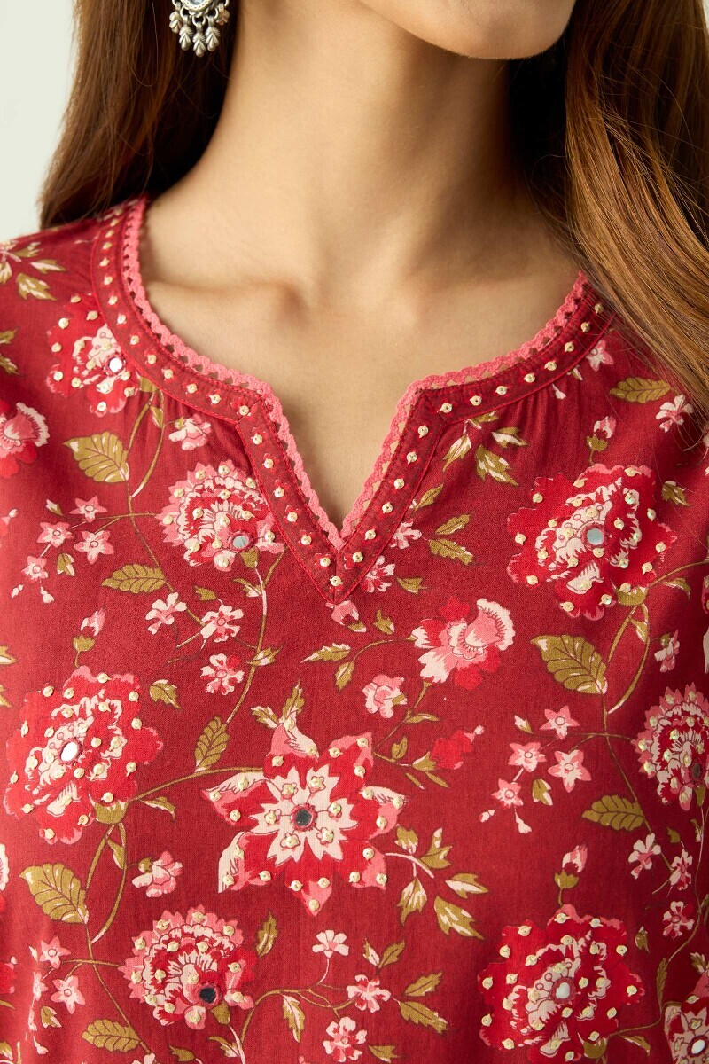 Maroon Hand Printed Straight Cotton Kurta