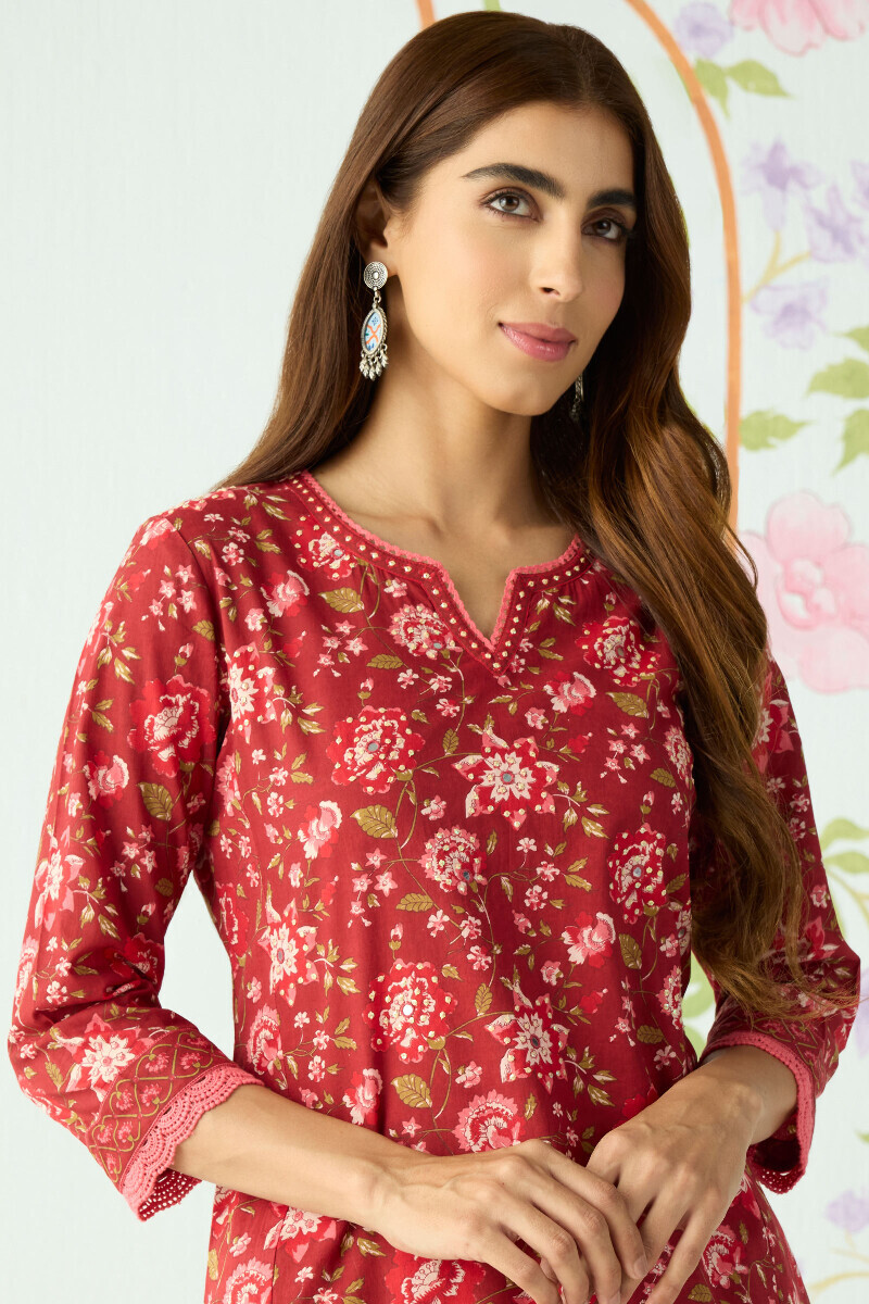 Maroon Hand Printed Straight Cotton Kurta