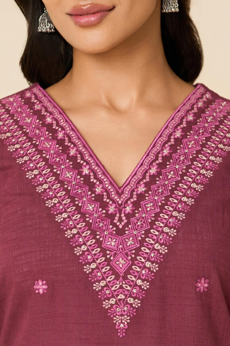 Plum Handcrafted Straight Gauze Slub Kurta