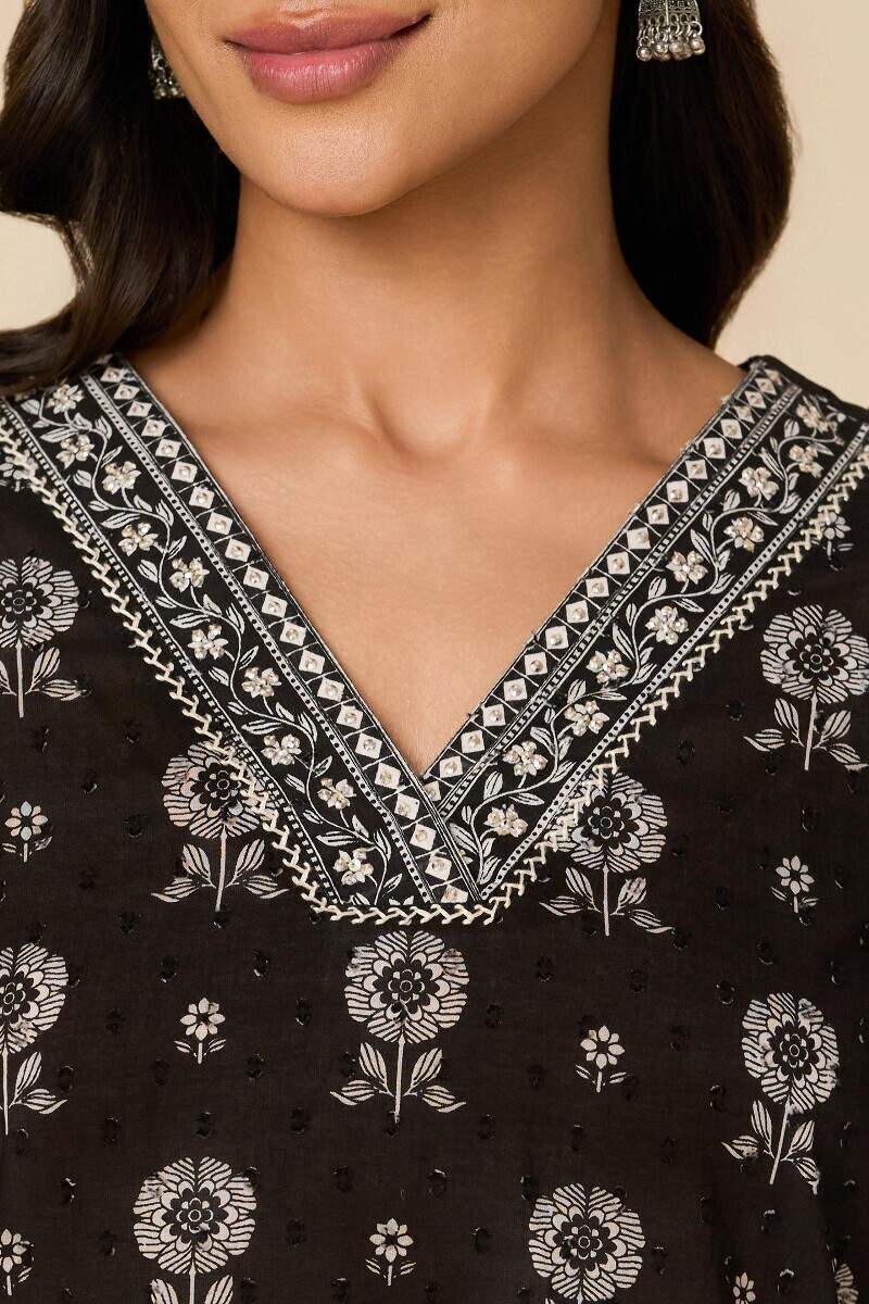 Black Hand Printed Straight Cotton Dobby Kurta