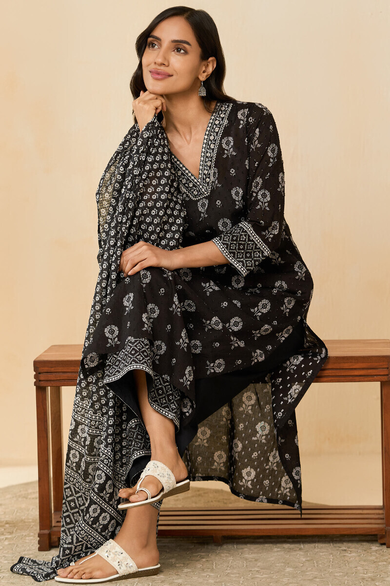 Black Hand Printed Straight Cotton Dobby Kurta