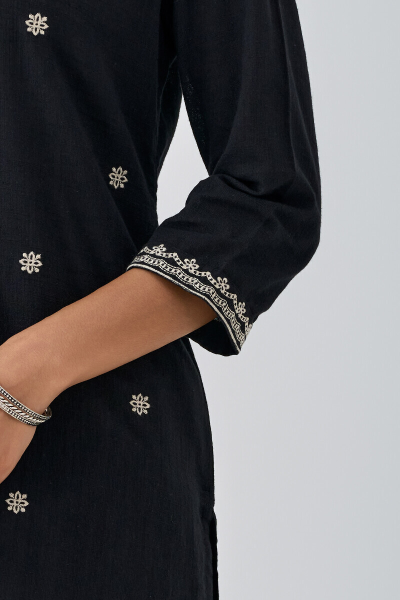 Black Handcrafted Straight Cotton Flax Kurta