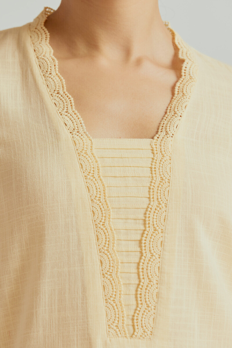 Cream Handcrafted Straight Gauze Slub Kurta