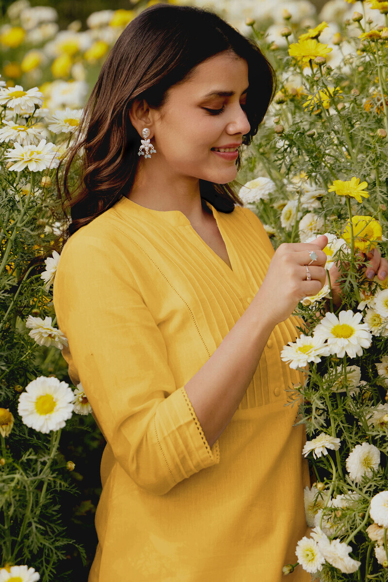 Yellow Handcrafted Straight Gauze Slub Kurta