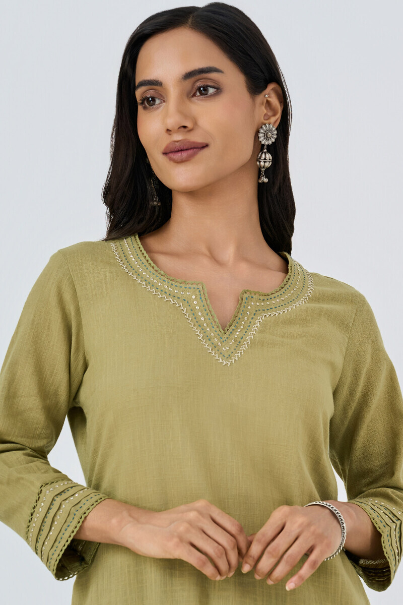 Green Handcrafted Straight Gauze Slub Kurta