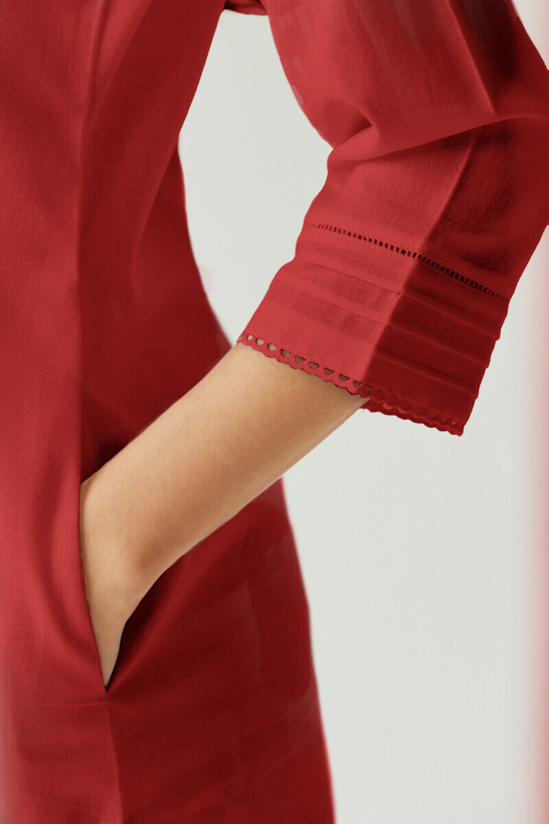 Red Handcrafted Straight Gauze Slub Kurta