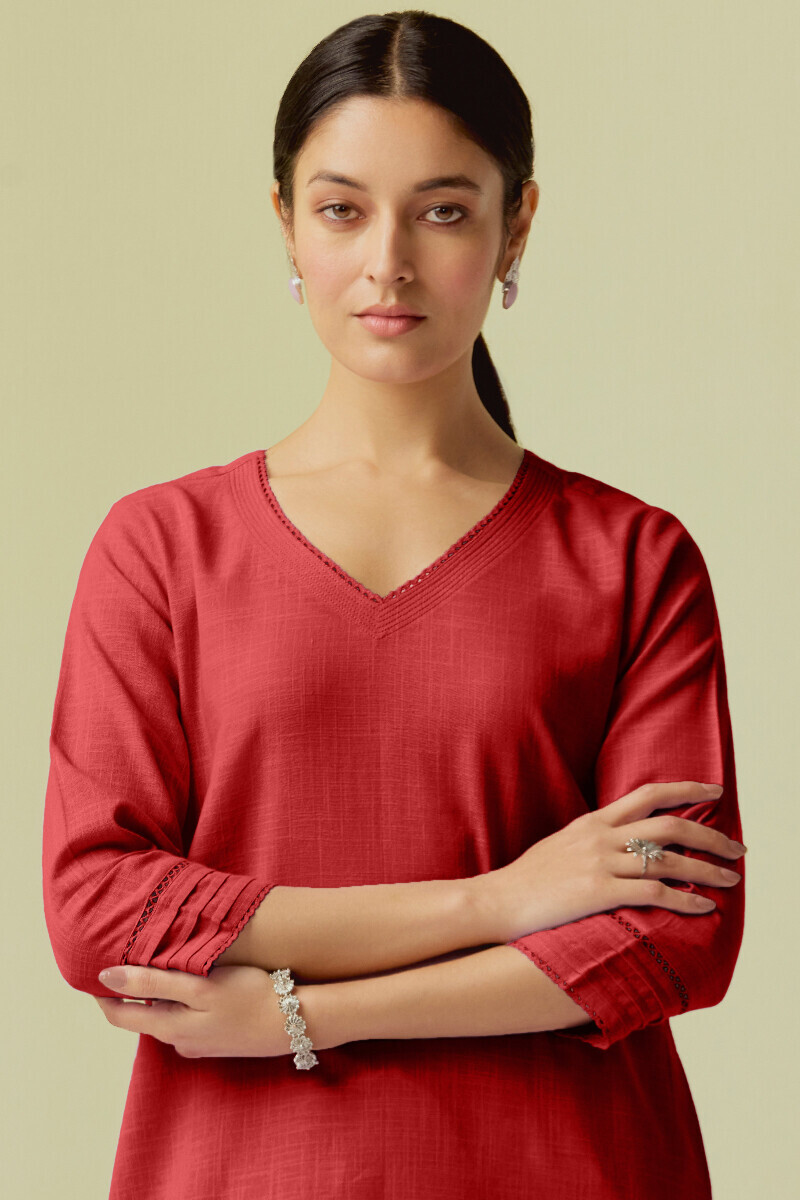 Red Handcrafted Straight Gauze Slub Kurta
