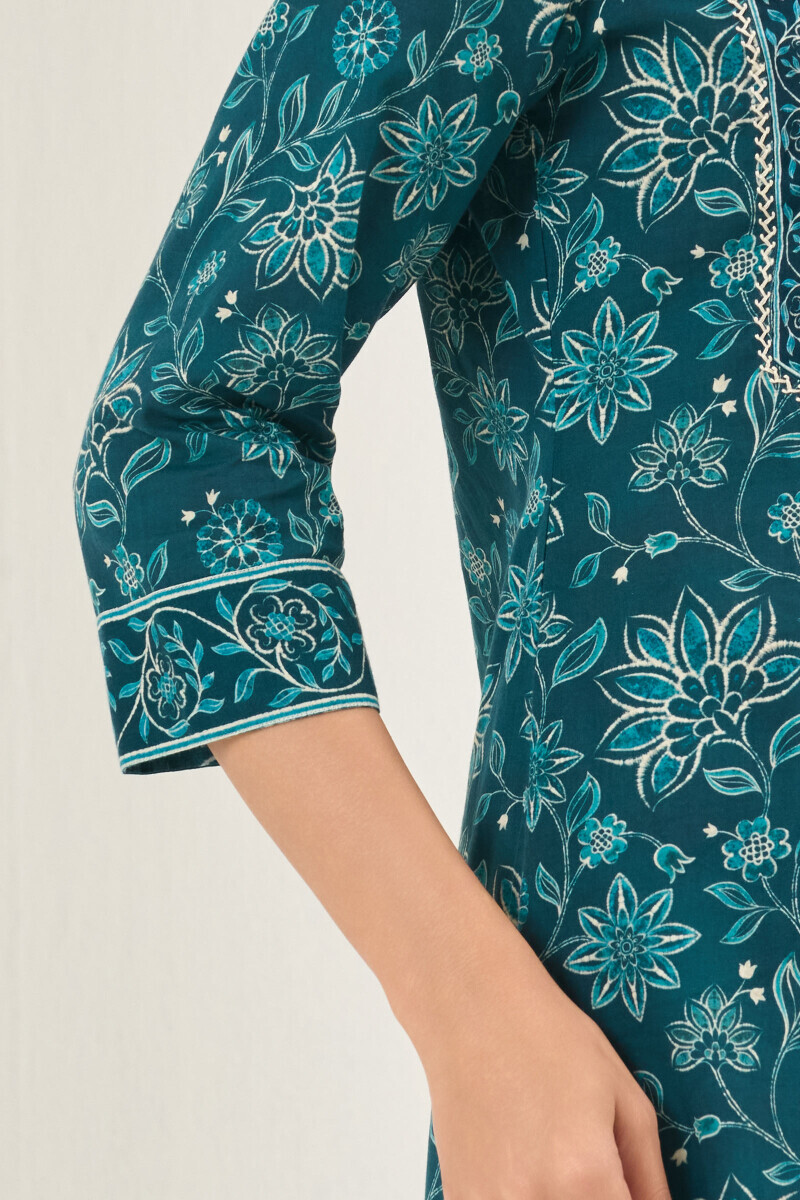 Blue Printed Straight Cotton Kurta