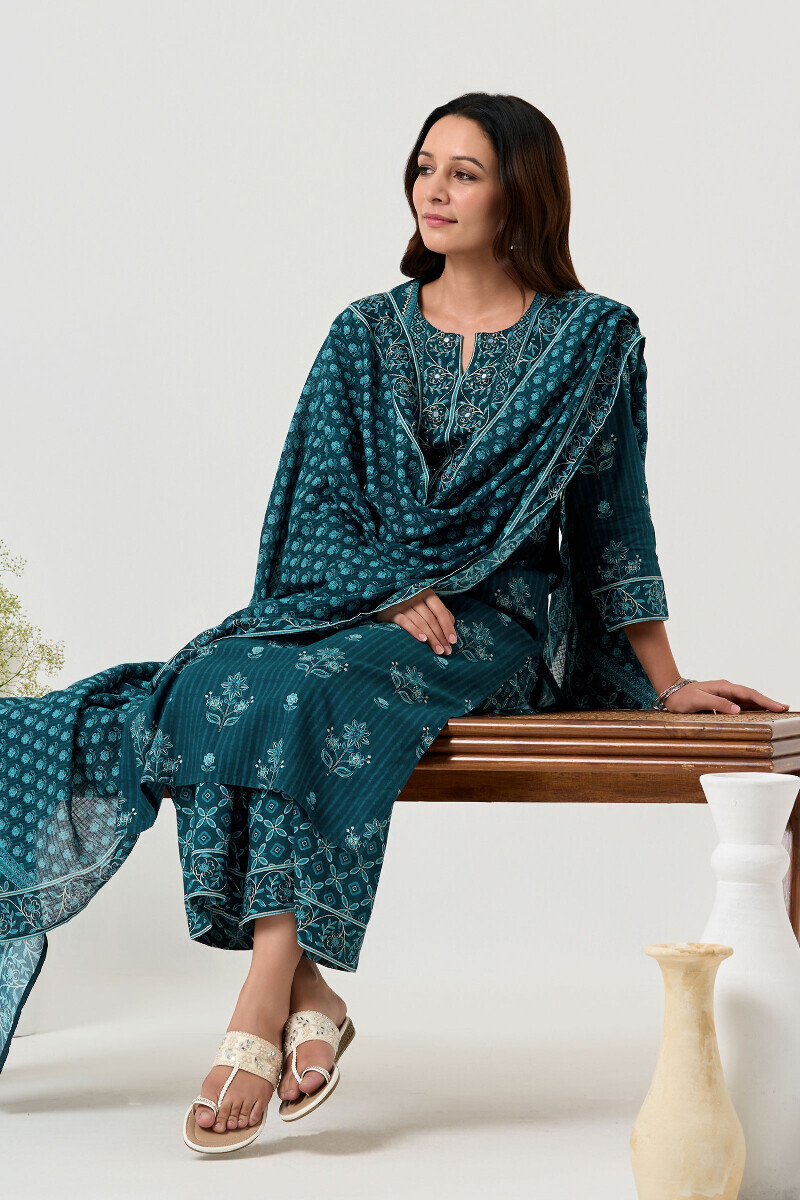 Blue Printed Straight Cotton Kurta