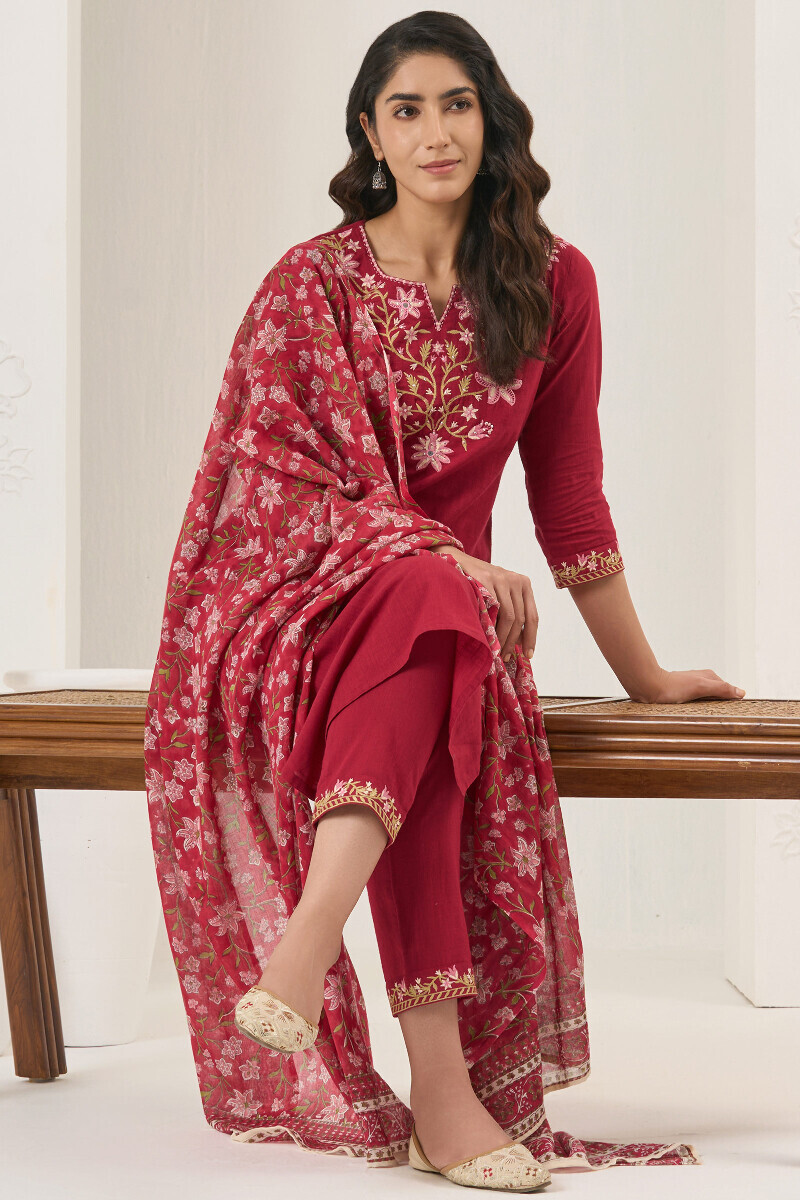 Maroon Handcrafted Straight Gauze Slub Kurta