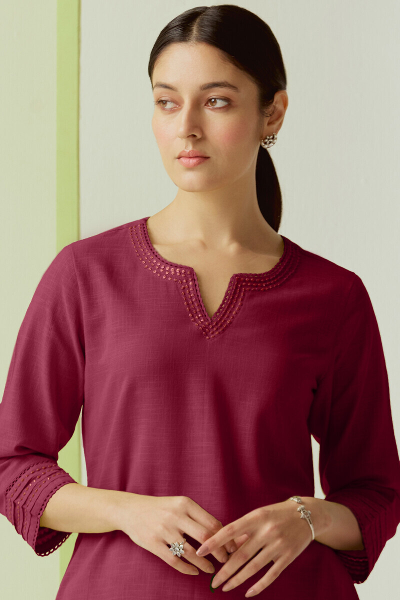 Maroon Handcrafted Straight Gauze Slub Kurta