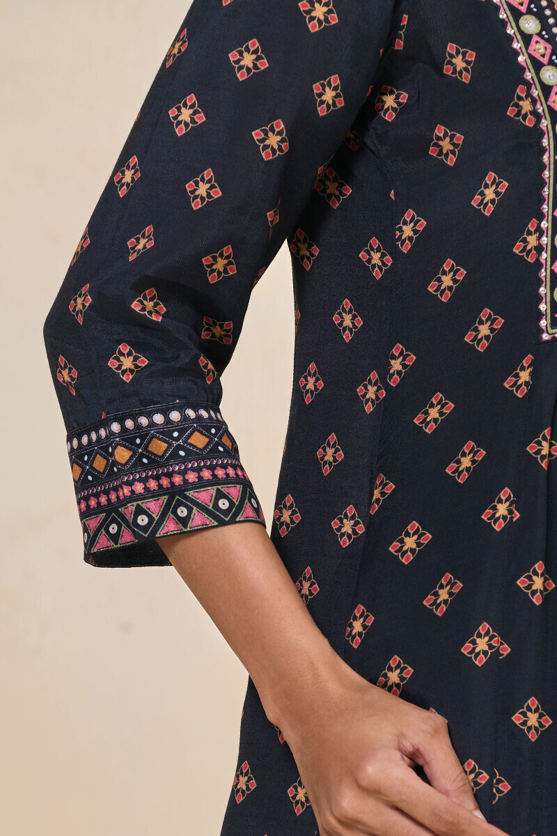 Black Printed A-Line Viscose Kurta