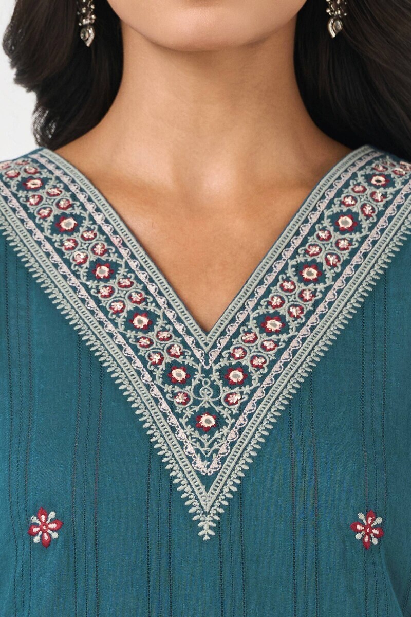 Blue Handcrafted Straight Ram Buta Kurta