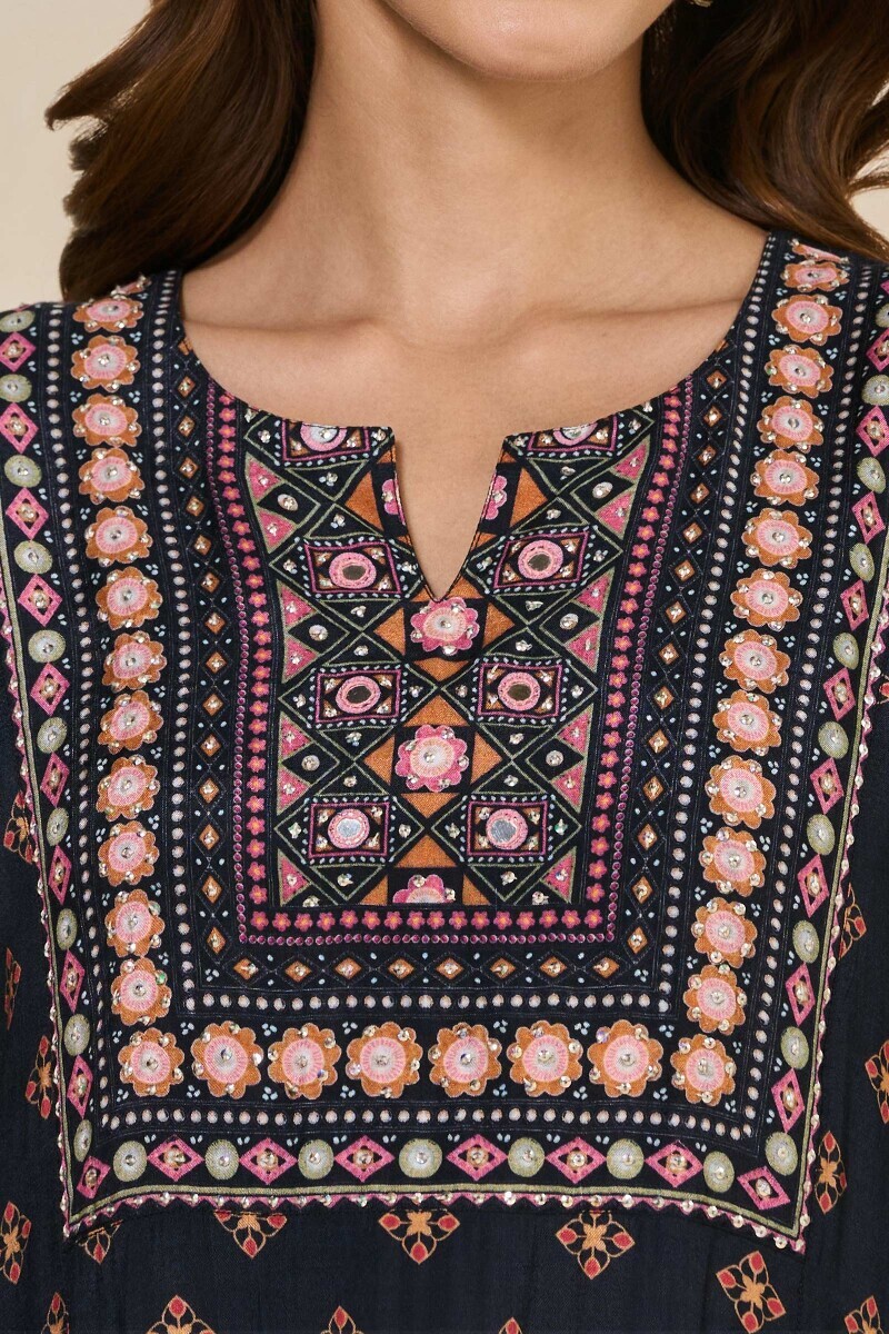 Black Printed Straight Viscose Kurta
